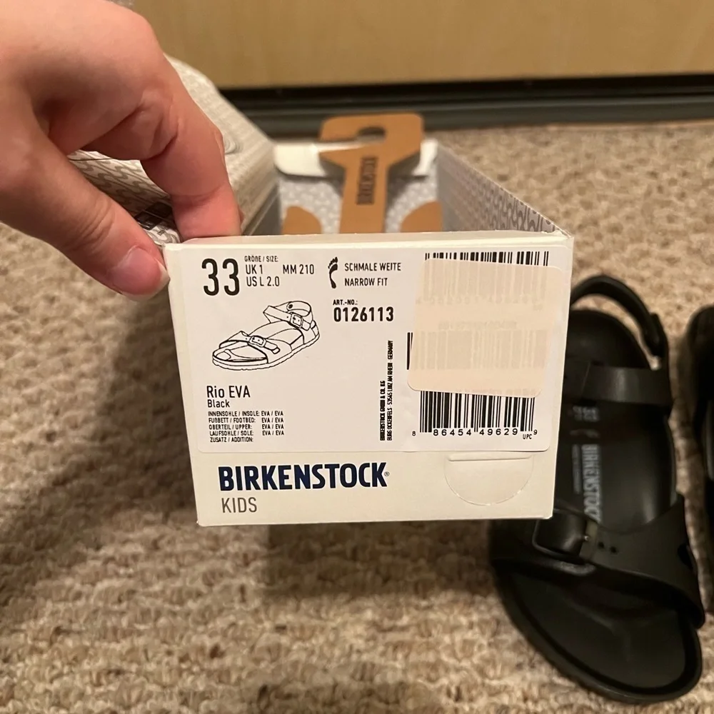 NWT Kids Birkenstock Rio EVA sandals